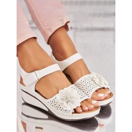 Retro casual three-dimensional flower hollow breathable wedge sandals