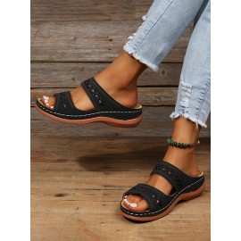 Retro Style Hollow Out Circular Embroidery Foot Casual Slippers