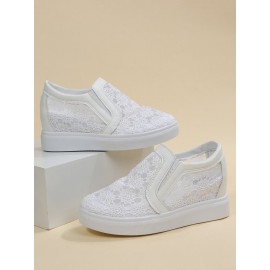 Flower Embroidery Detail Hidden Heeled Shoes