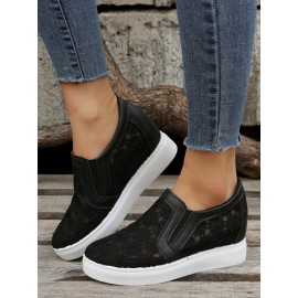 Flower Embroidery Detail Hidden Heeled Shoes