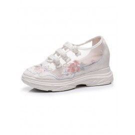 Breathable Mesh Floral Embroidery Casual Shoes