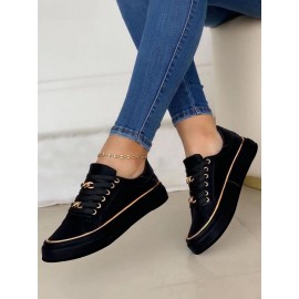 Chain Decor Lace-up Casual Skate Shoes